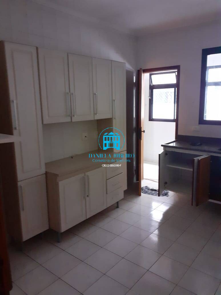 Apartamento para alugar com 2 quartos, 90m² - Foto 12