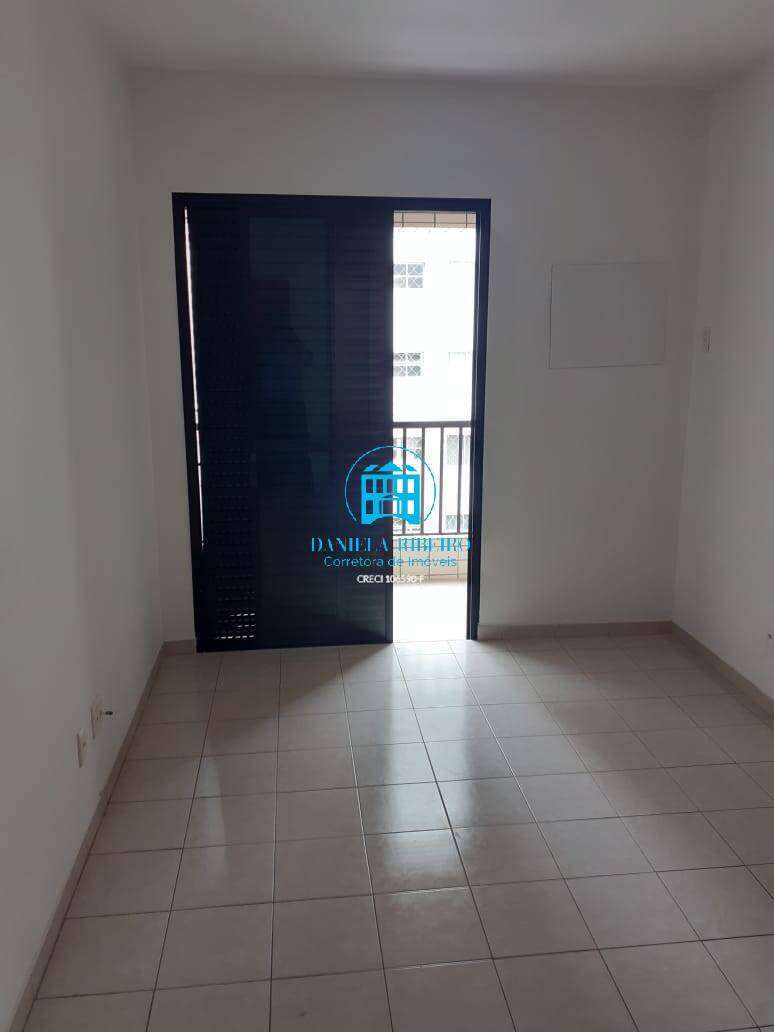 Apartamento para alugar com 2 quartos, 90m² - Foto 4