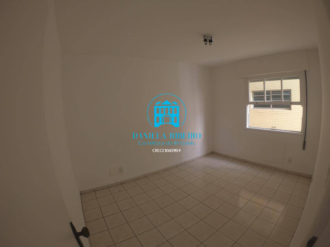 Apartamento para alugar com 2 quartos, 150m² - Foto 4