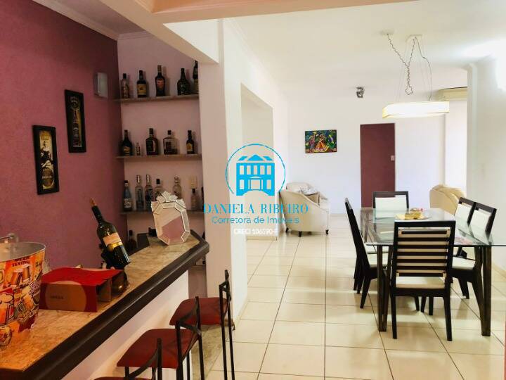 Apartamento à venda com 3 quartos, 162m² - Foto 2