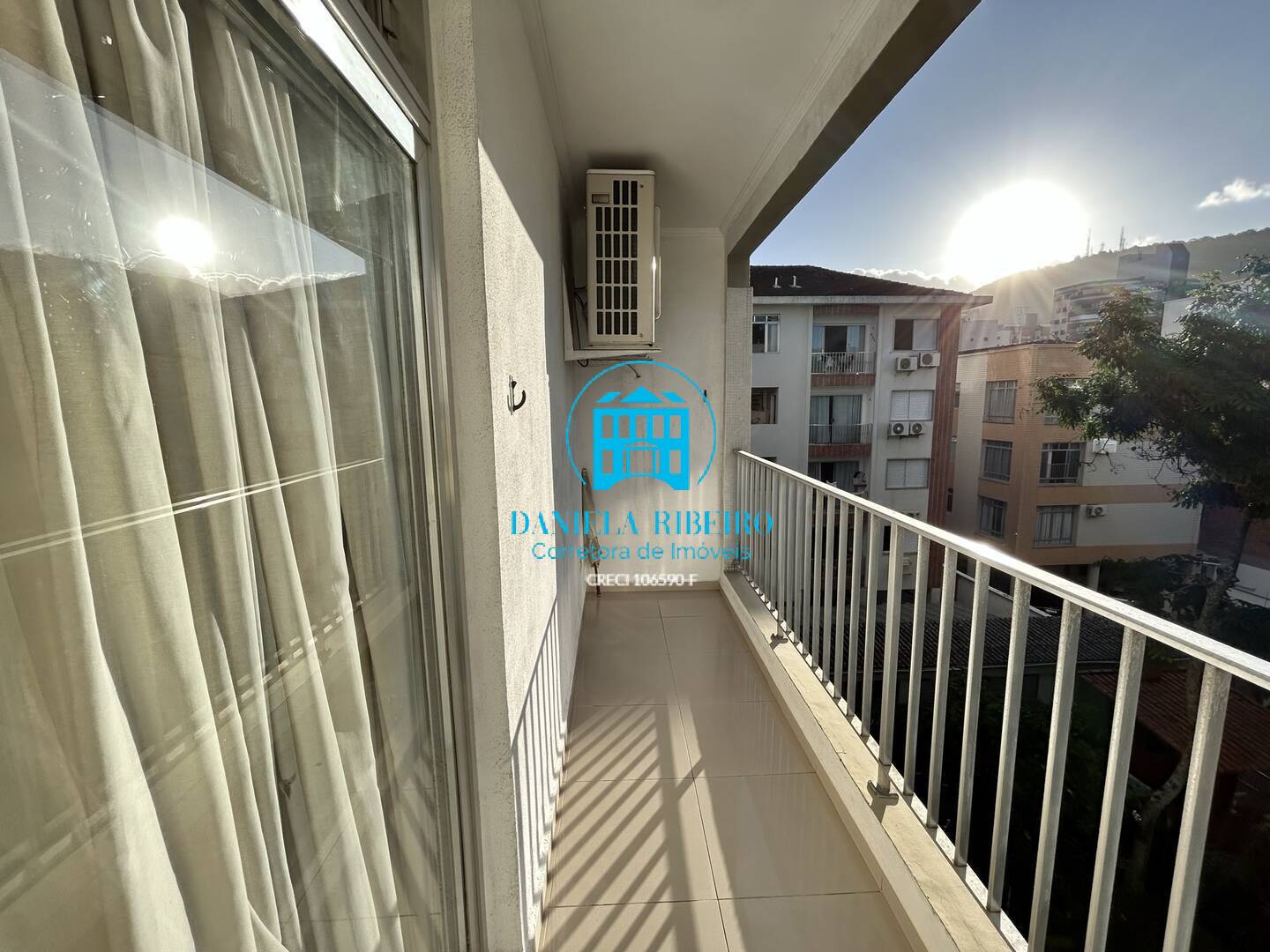 Apartamento à venda com 2 quartos, 146m² - Foto 2