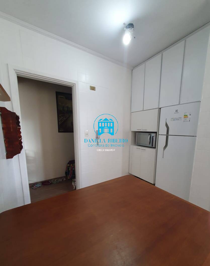 Apartamento à venda com 2 quartos, 79m² - Foto 11