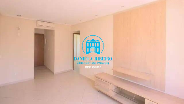 Apartamento à venda com 2 quartos, 75m² - Foto 2