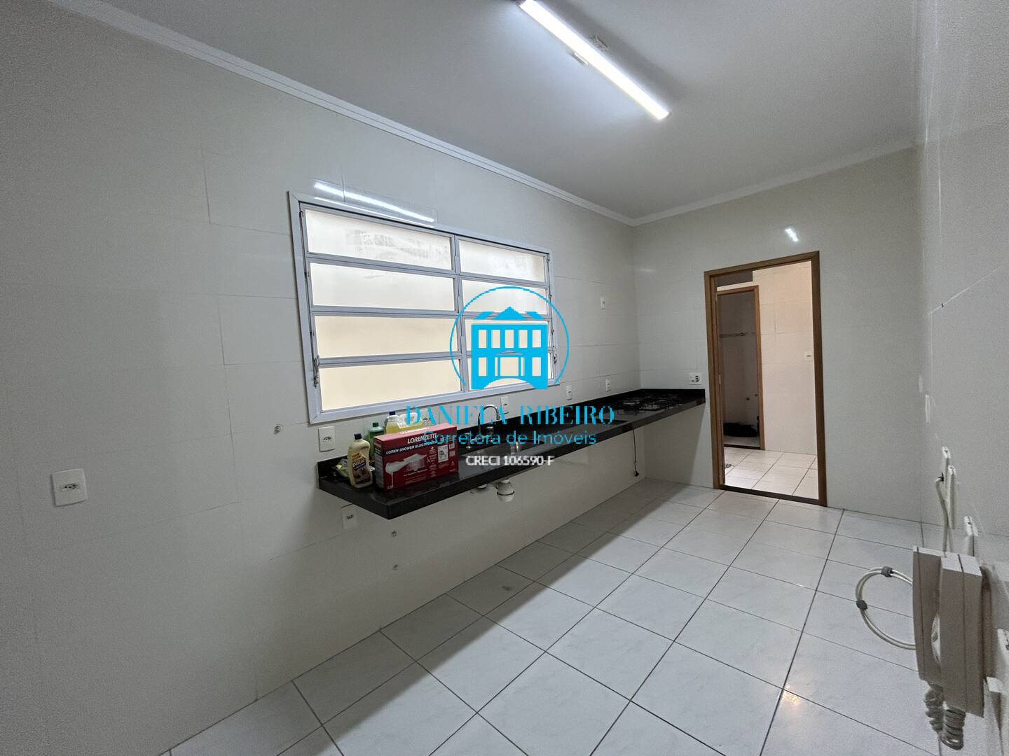 Casa à venda com 3 quartos, 171m² - Foto 14