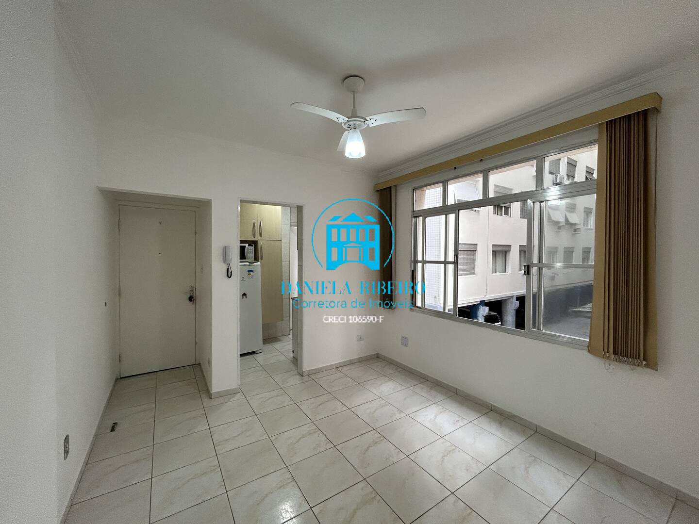 Apartamento à venda com 1 quarto, 50m² - Foto 2