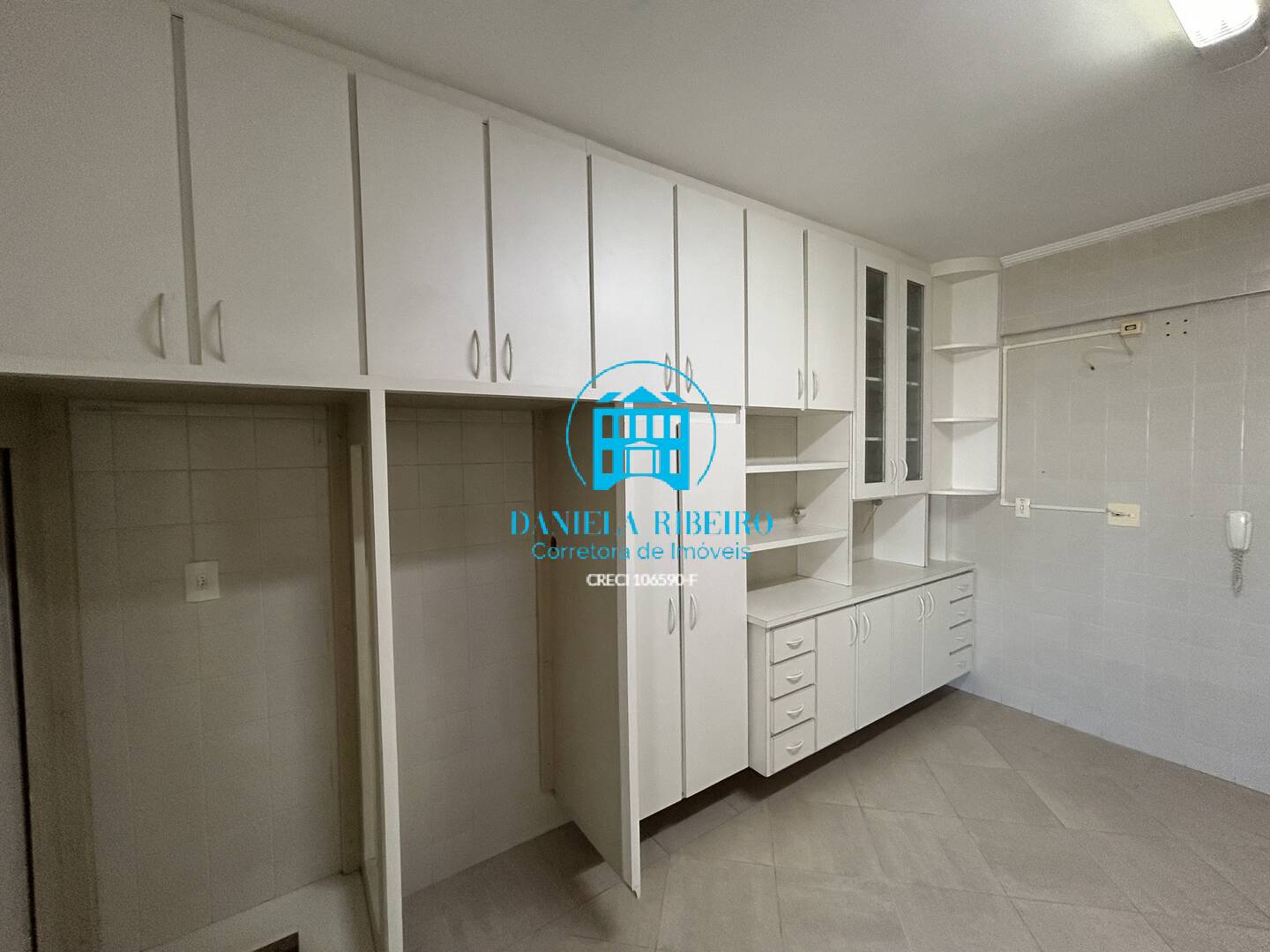 Apartamento à venda com 2 quartos, 85m² - Foto 16