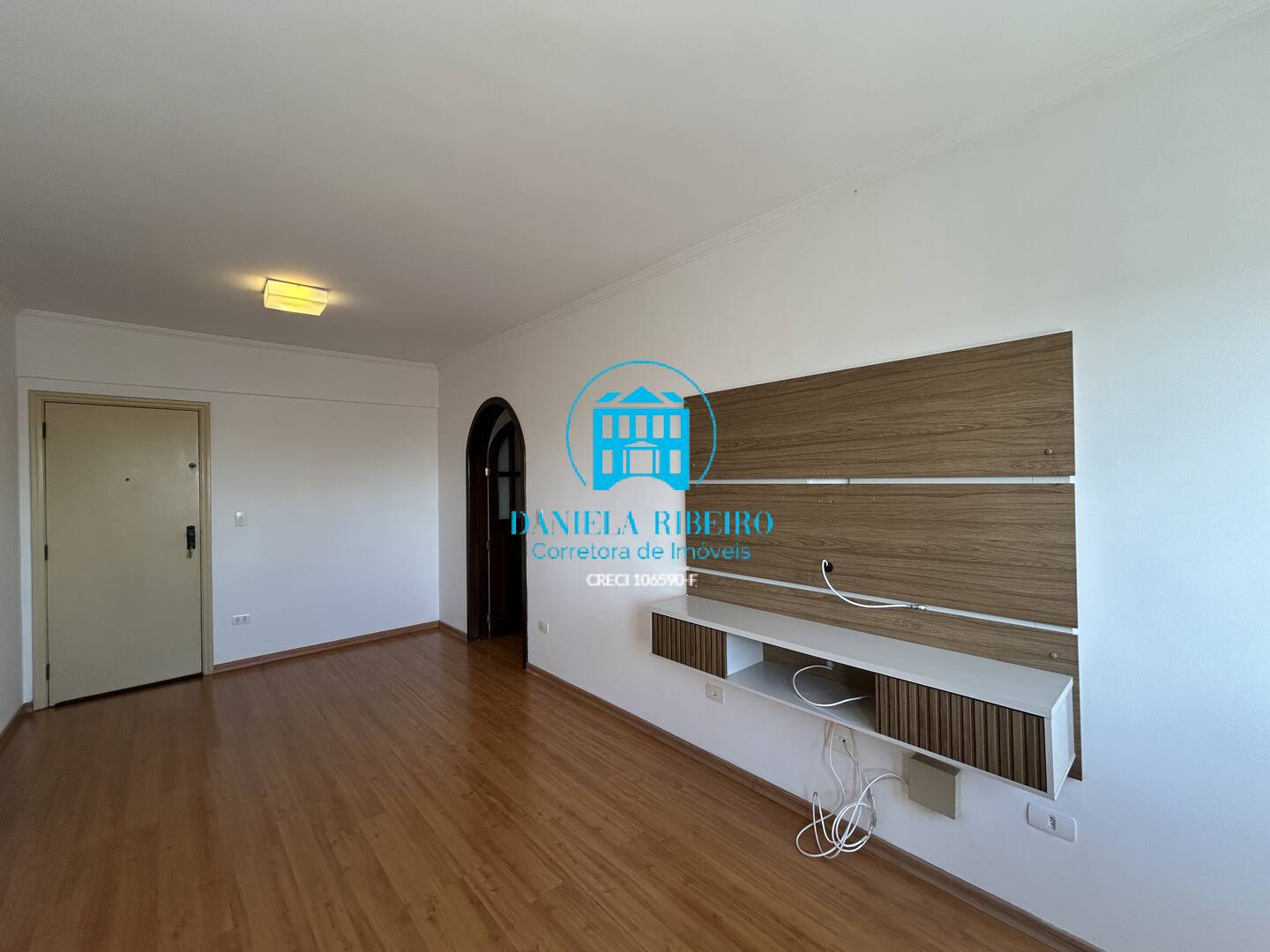 Apartamento à venda com 2 quartos, 85m² - Foto 2